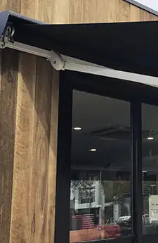 Aurora-Folding-Arm-Awnings-Noosa-Canberra-Australia-Aurora-Designs-Gallery-5