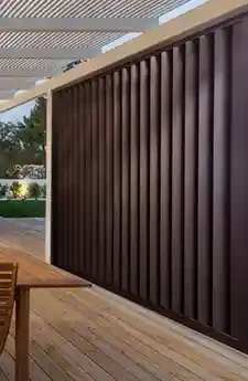 Private outdoor area using Aurora’s motorised shutters