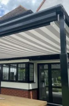 Plaza-Viva-By-Weinor-Outdoor-Awning-Canberra-Australia-Aurora-Designs-Window-Furnishings-Gallery-1